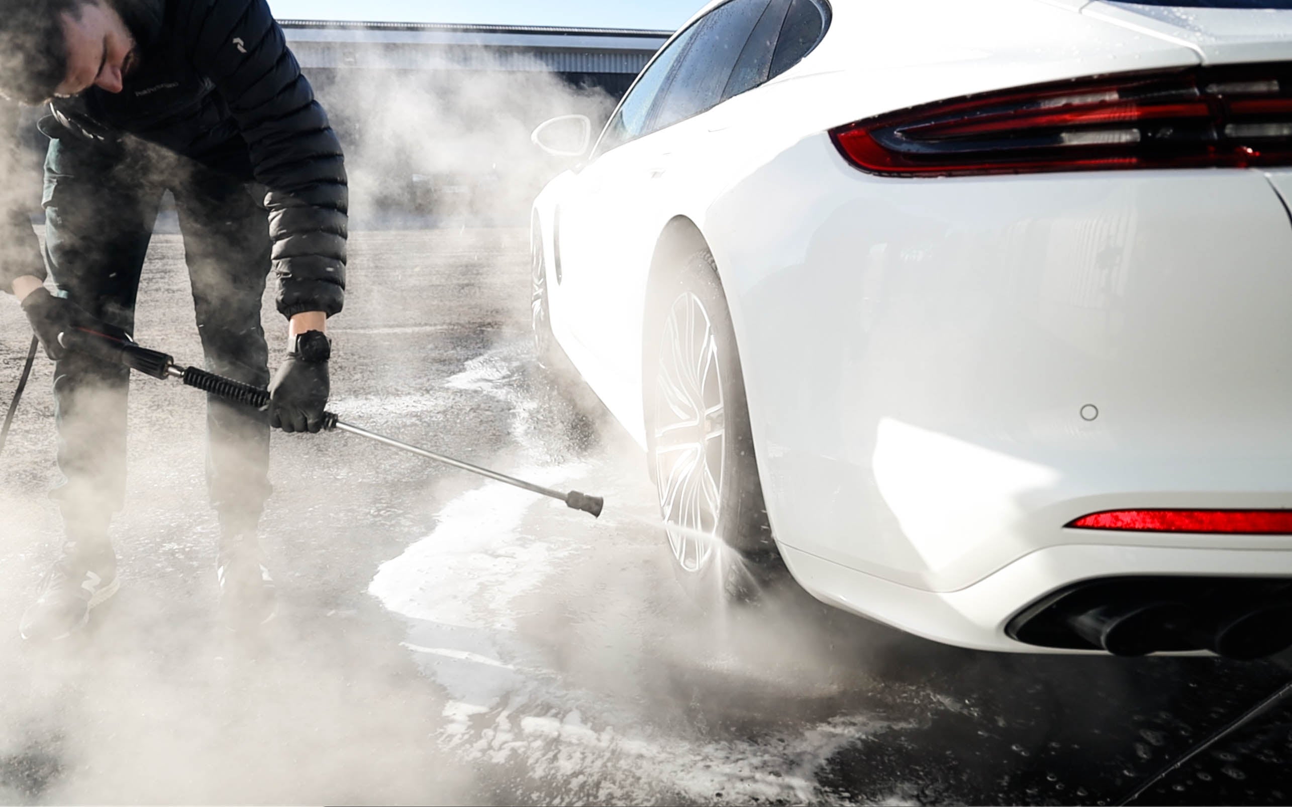 Auton alustan pesu - Fure - Autonhoitotuotteet