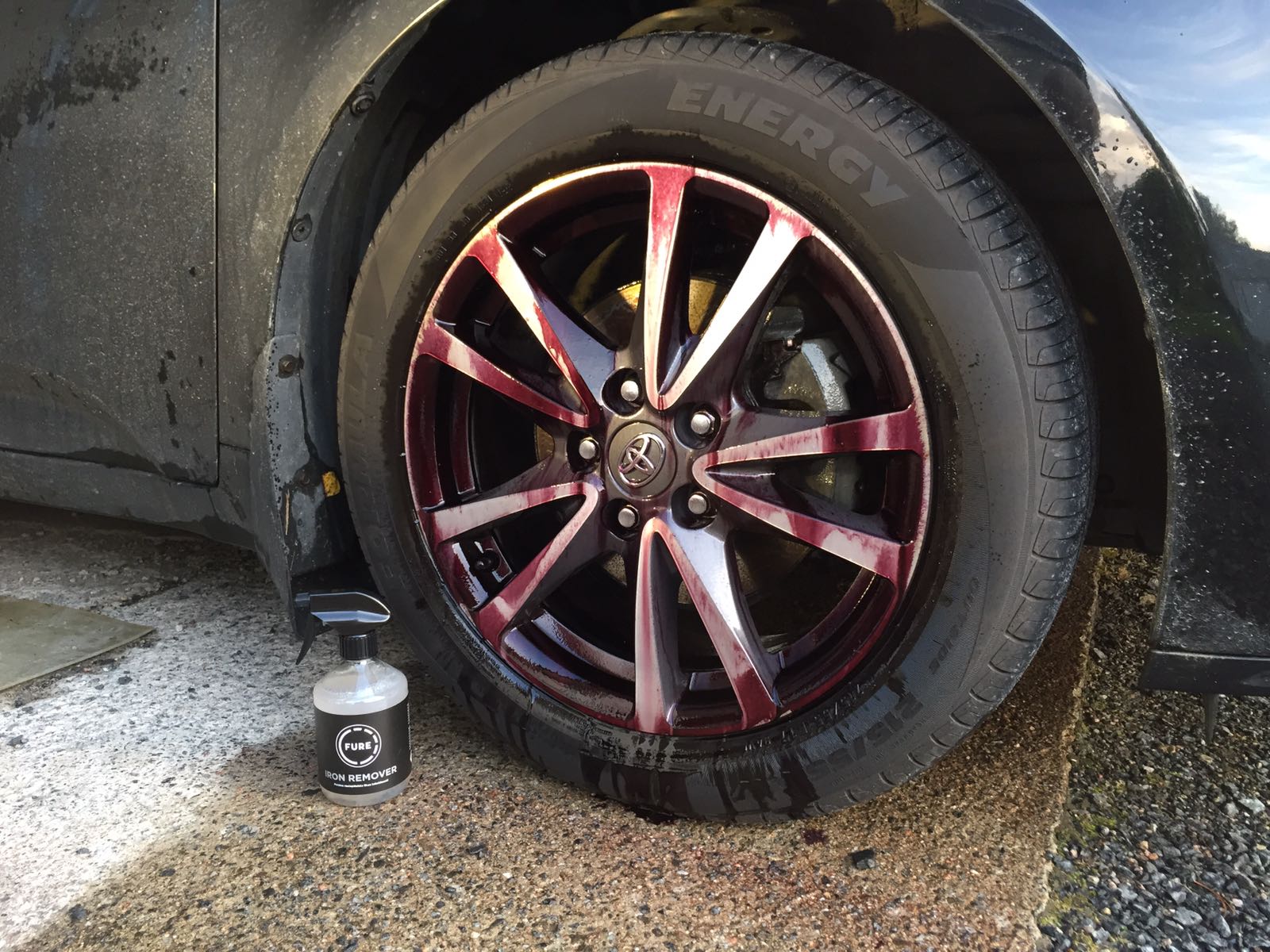 Raudanpoistoaine – Poista lentoruoste tehokkaasti - Fure - Autonhoitotuotteet