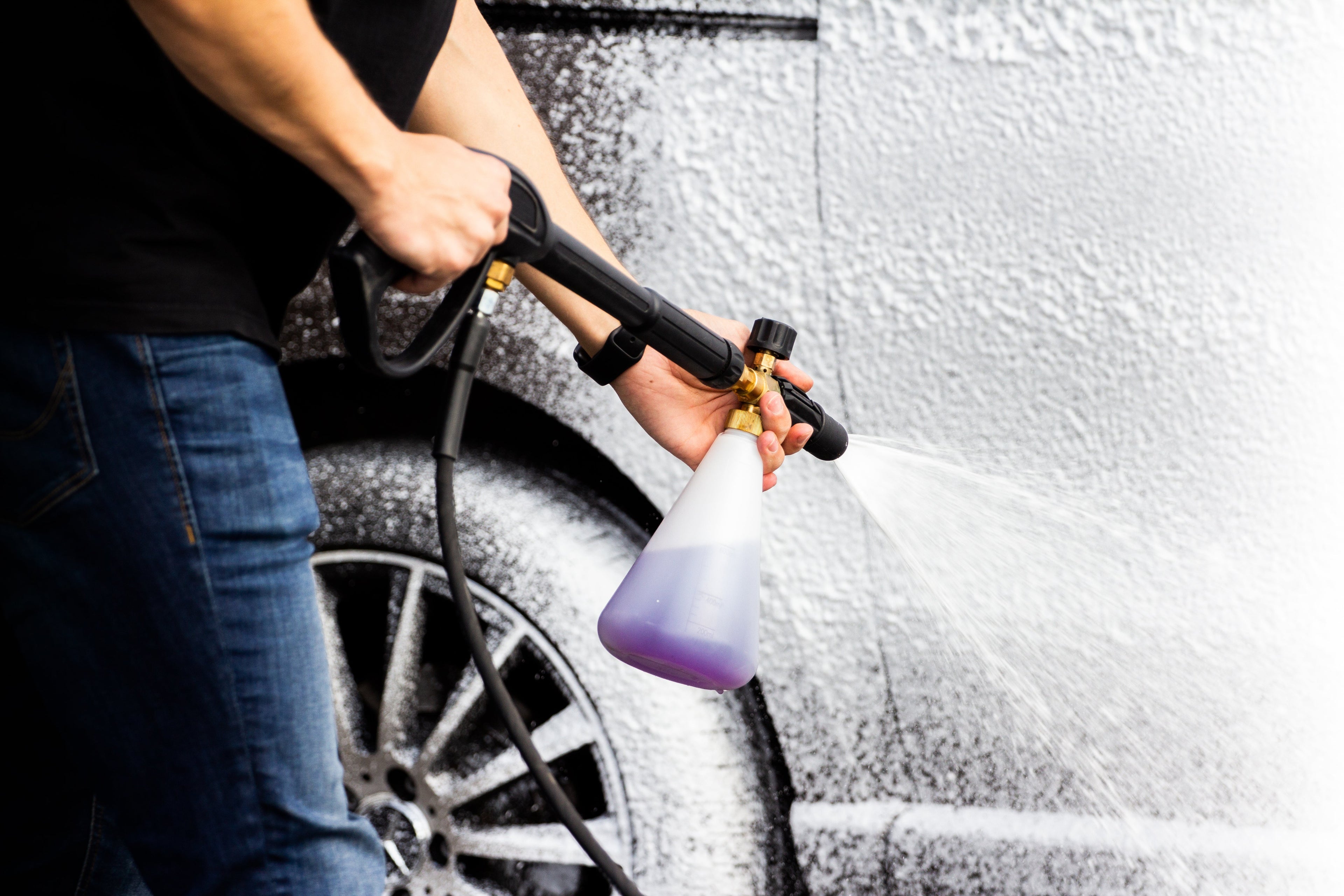 Pesutarvikkeet - Fure - Autonhoitotuotteet